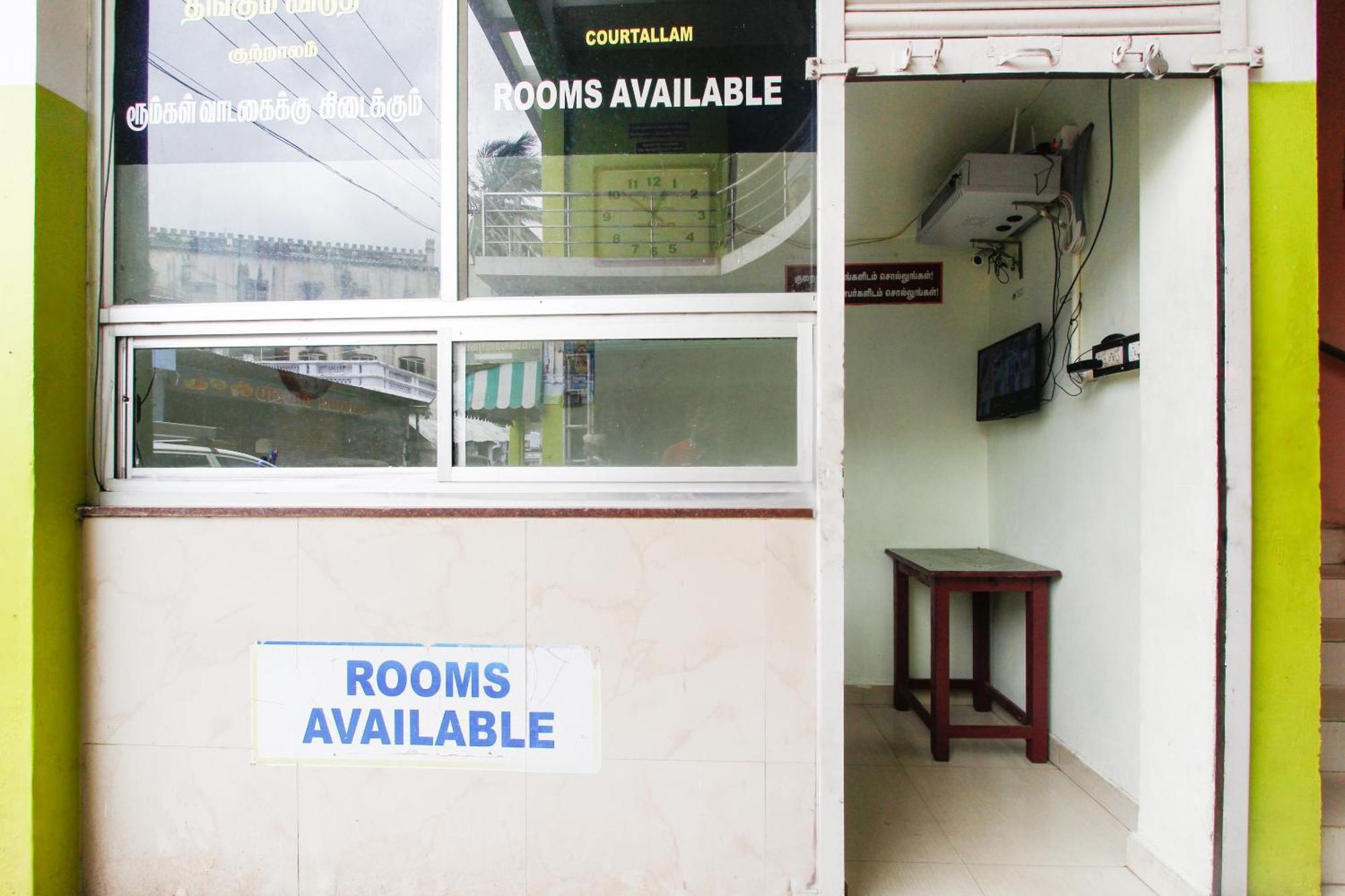 Spot On Senaithalaivar Residency 호텔 Shencottah 외부 사진
